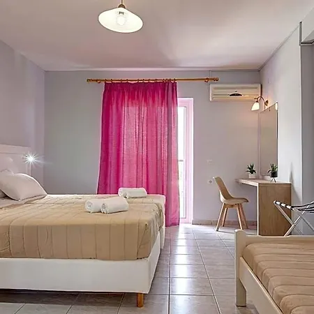 Armonia By Zante Plaza Bed and Breakfast Λαγανάς