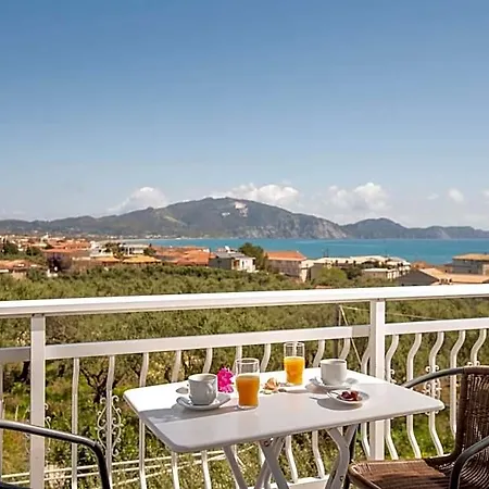 Bed and Breakfast Armonia By Zante Plaza 2*