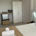 Armonia By Zante Plaza Alojamento de Acomodação e Pequeno-almoço Laganas