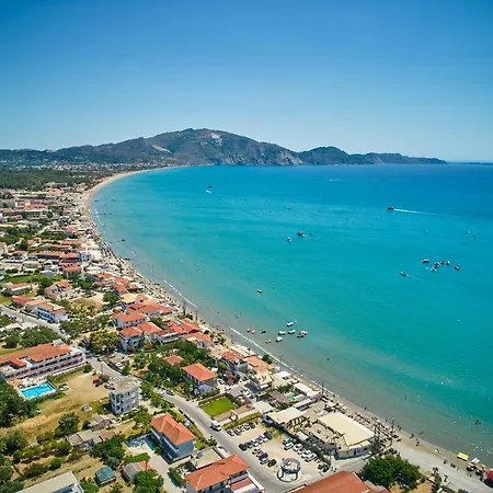 Alojamento de Acomodação e Pequeno-almoço Armonia By Zante Plaza 2*